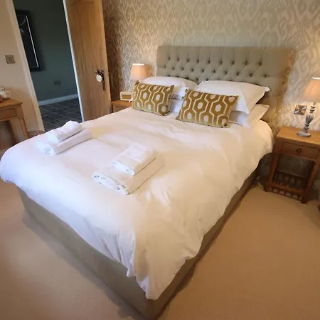 The Horseshoe Country Inn 4*