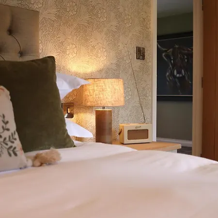 宾馆 The Horseshoe Country