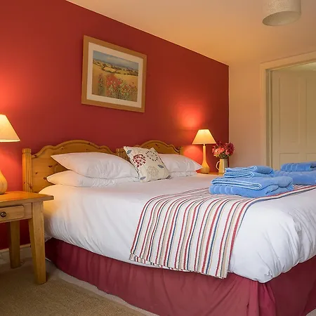 Kro The Horseshoe Country 4*
