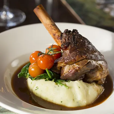 The Horseshoe Country 宾馆 4*