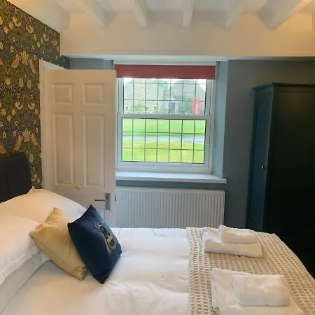 Locanda The Horseshoe Country 4*